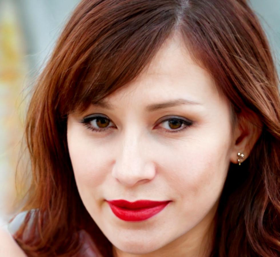 Instructora experta en riesgos financieros